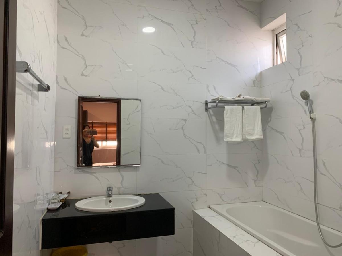 Ha Long Hotel Thu Duc Hcmc Ho Chi Minh Zewnętrze zdjęcie